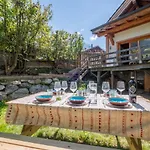 Superb Chalet With Balcony In Chamonix