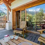 Chalet Superb Chalet With Balcony In *