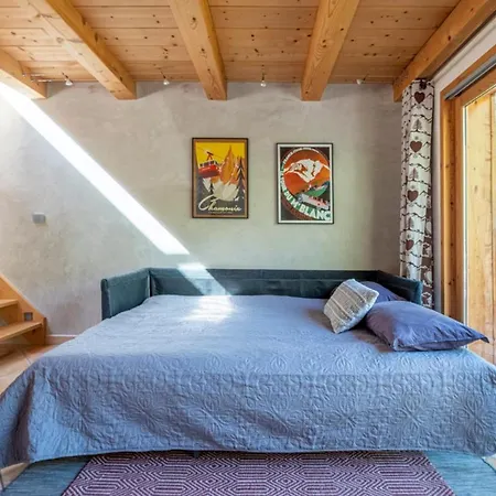 Superb Chalet With Balcony In Horská chata Chamonix