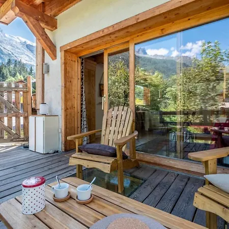 Horská chata Superb Chalet With Balcony In *