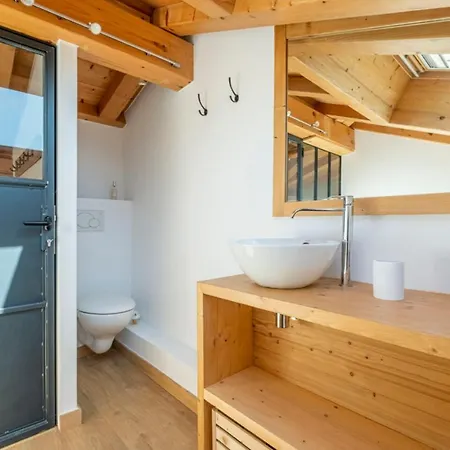 Horská chata Superb Chalet With Balcony In